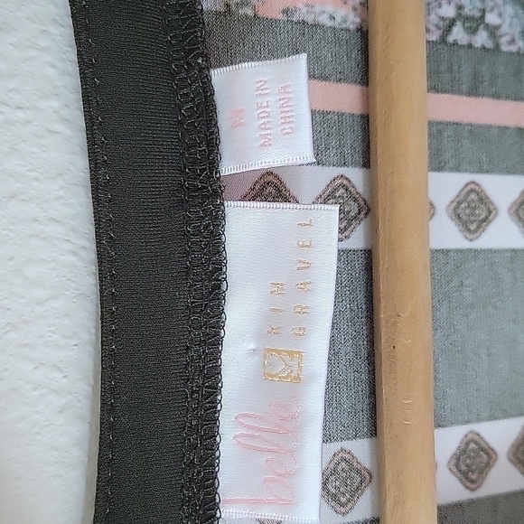 Belle by Kim Gravel Olive Orange 1/2 Zip Popover Blouse Size Small - Picture 4 of 6